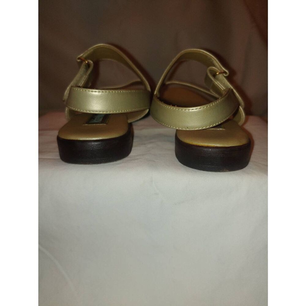 Maine Woods Women's Size 6.5M Beige Pearl Strap Sandal - Picture 9 of 11